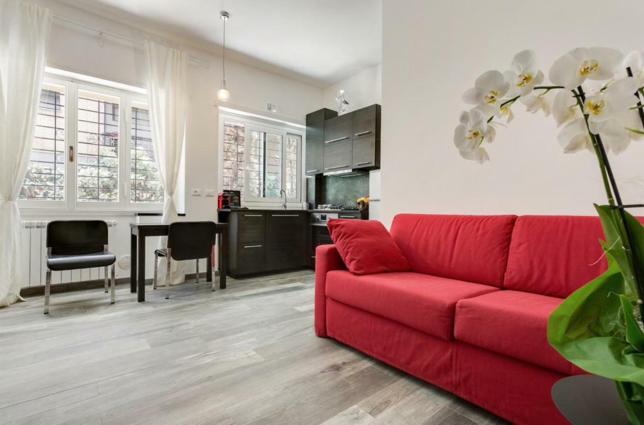 Porta Latina Suite - Private Apartment Rome'S Center Екстериор снимка