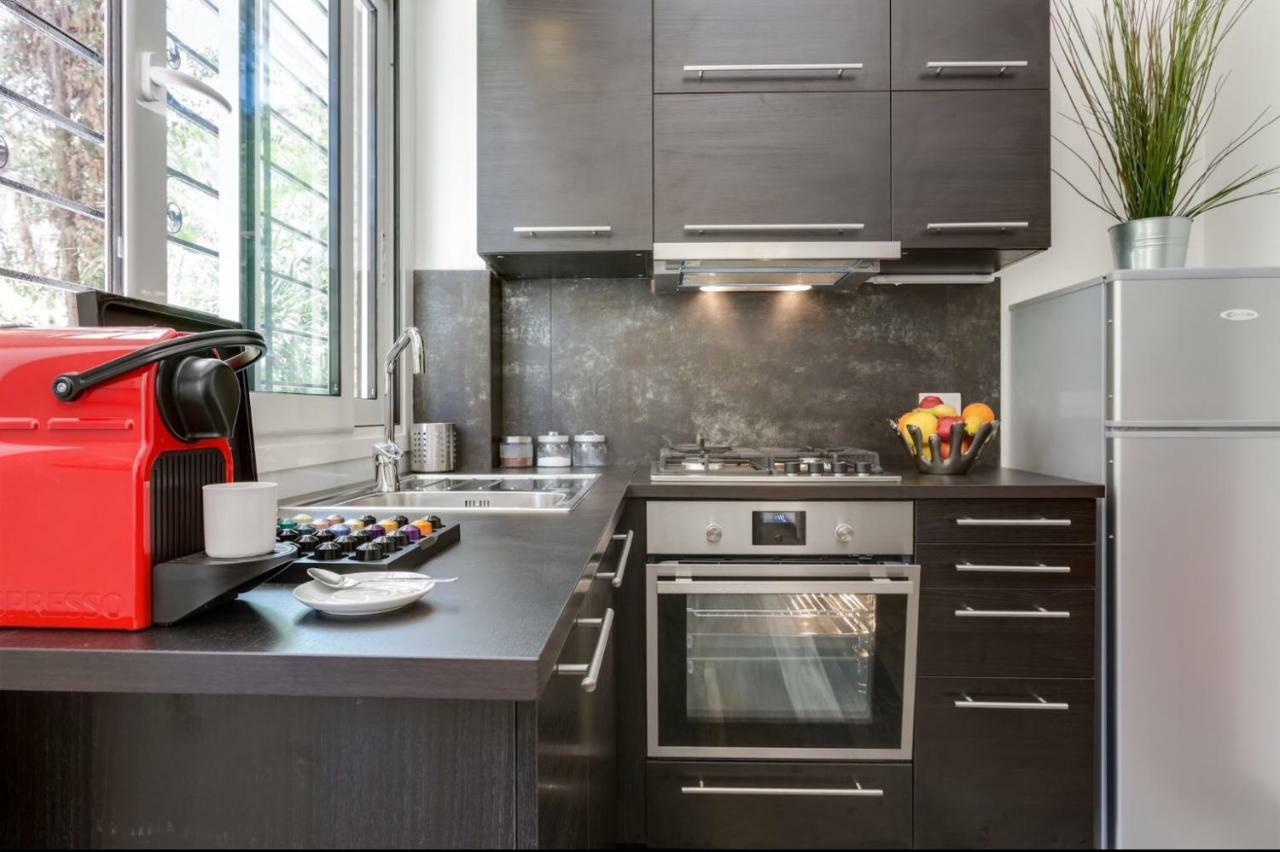 Porta Latina Suite - Private Apartment Rome'S Center Екстериор снимка