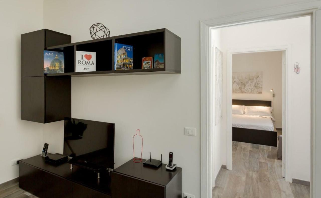 Porta Latina Suite - Private Apartment Rome'S Center Екстериор снимка